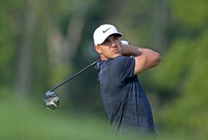 Strength and Golf: a strong correlation. The Why and How